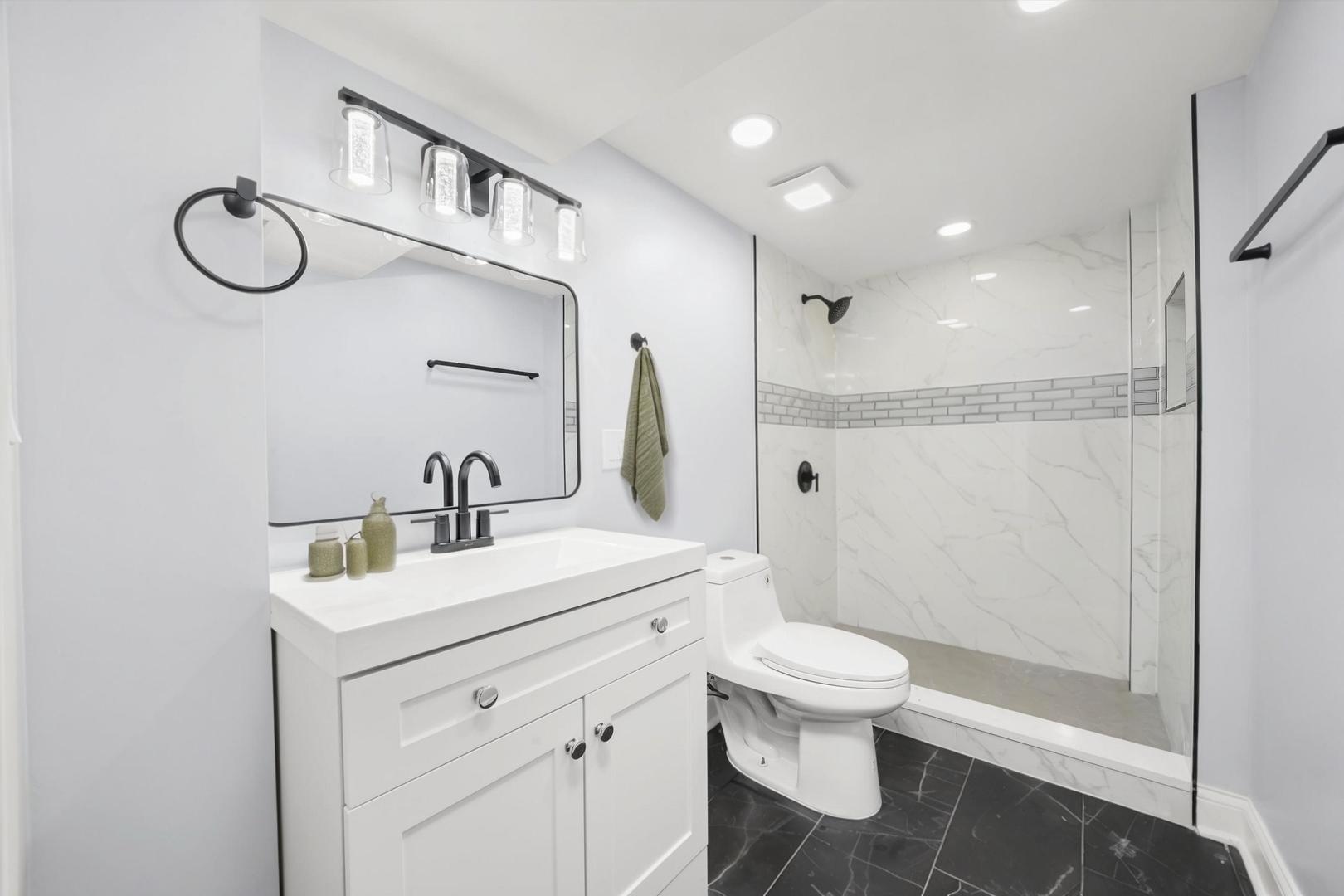 6546 S Campbell Avenue, Chicago, IL 60629
