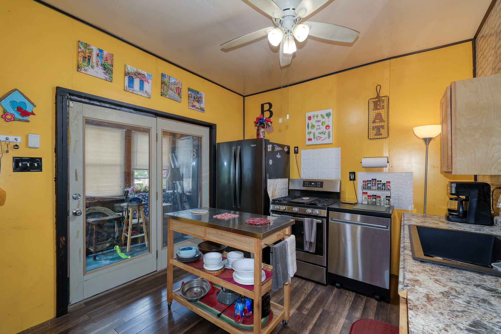 240 N Batavia Avenue, Batavia, IL 60510