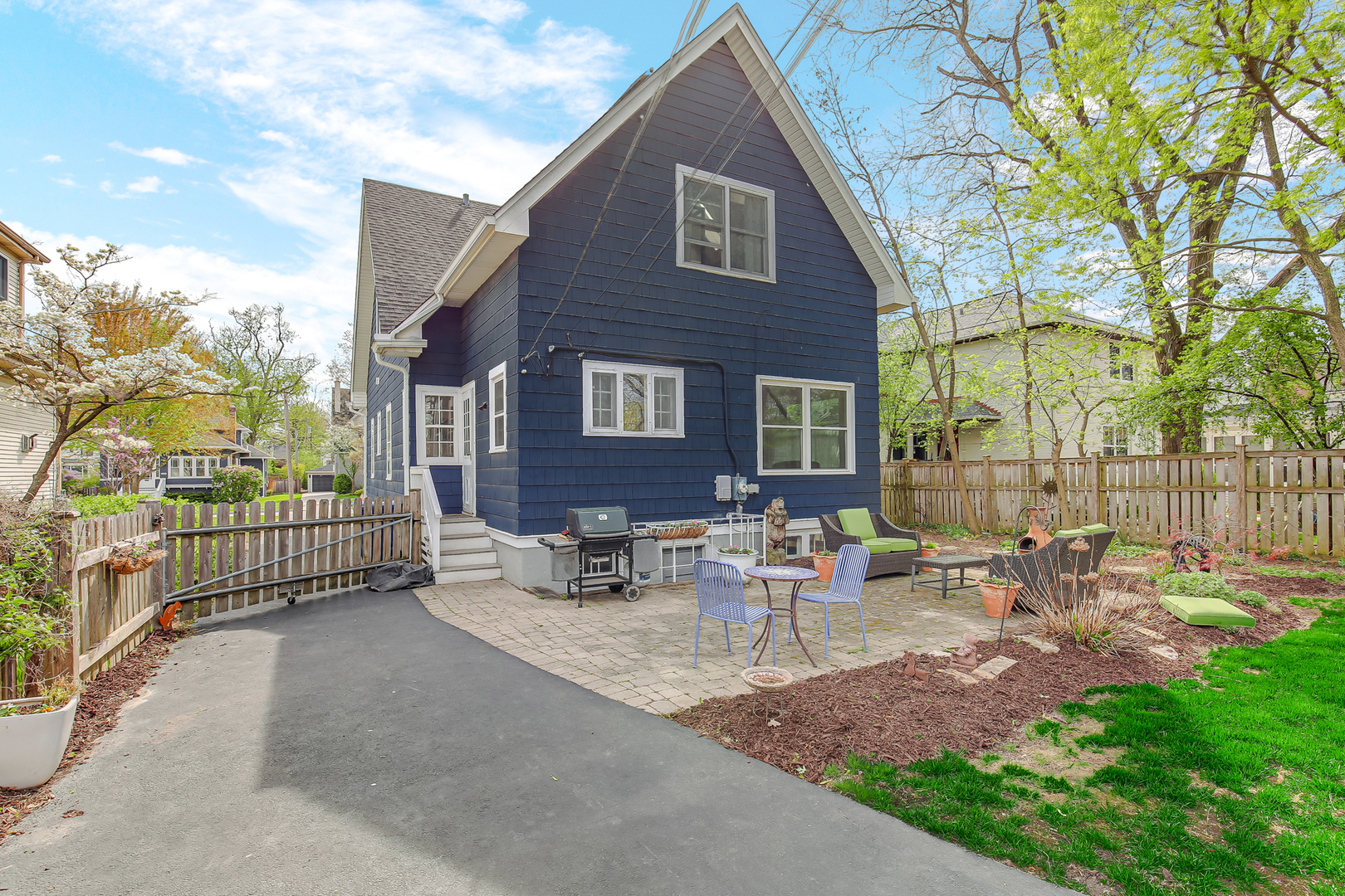 4204 Forest Avenue, Western Springs, IL 60558