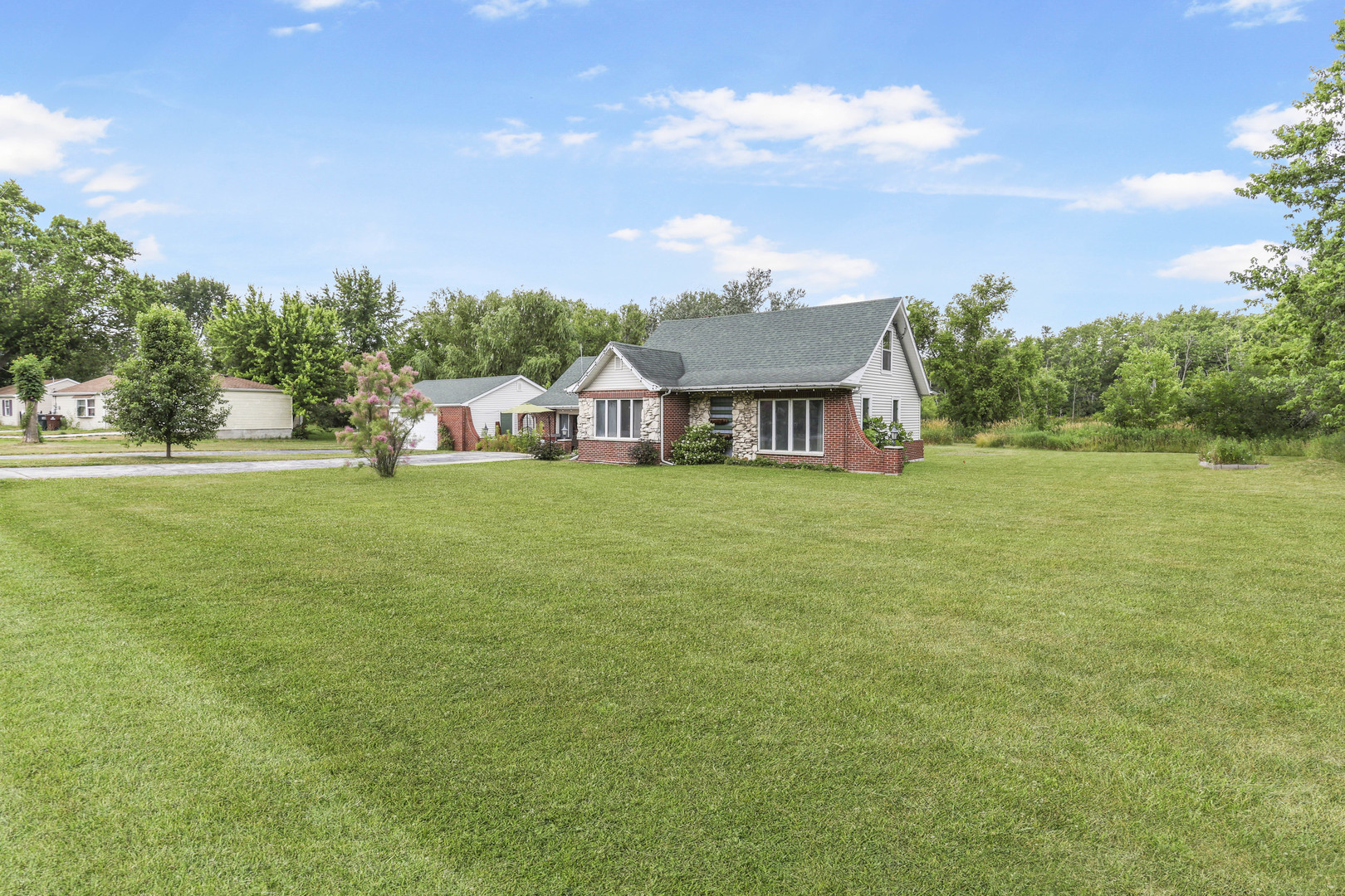 23844 S Loomis Street, Crete, IL 60417