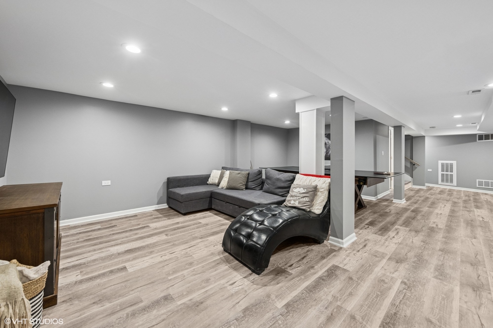 805 S Main Street, Wheaton, IL 60189