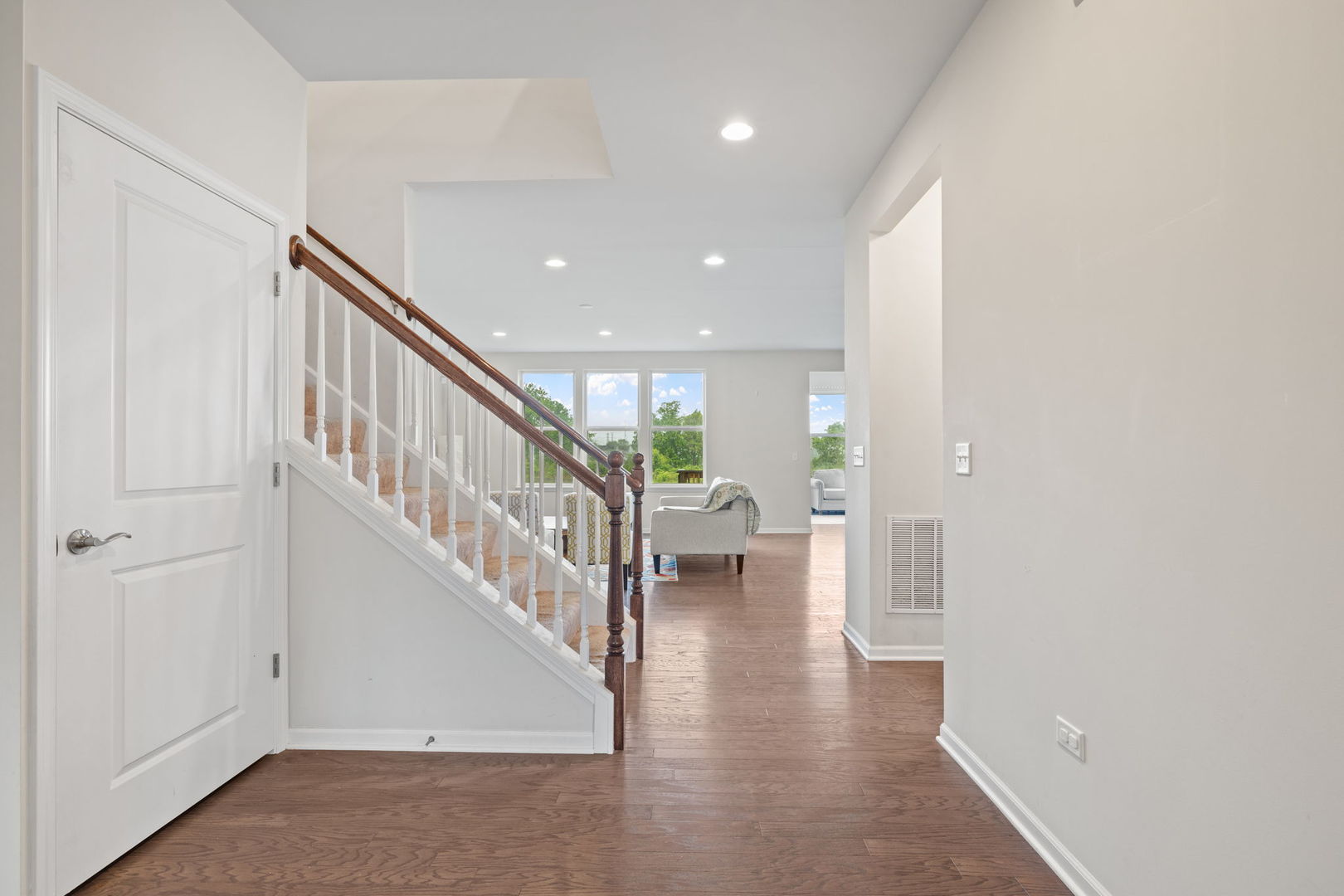 1523 Bayou Path Drive, Naperville, IL 60563