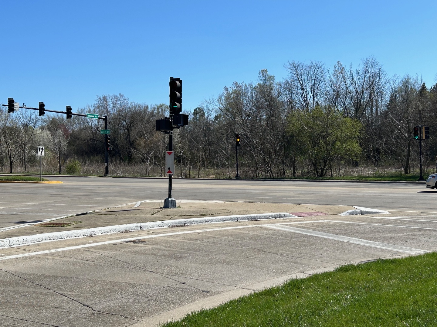 166 W Lake Street, Bloomingdale, IL 60108