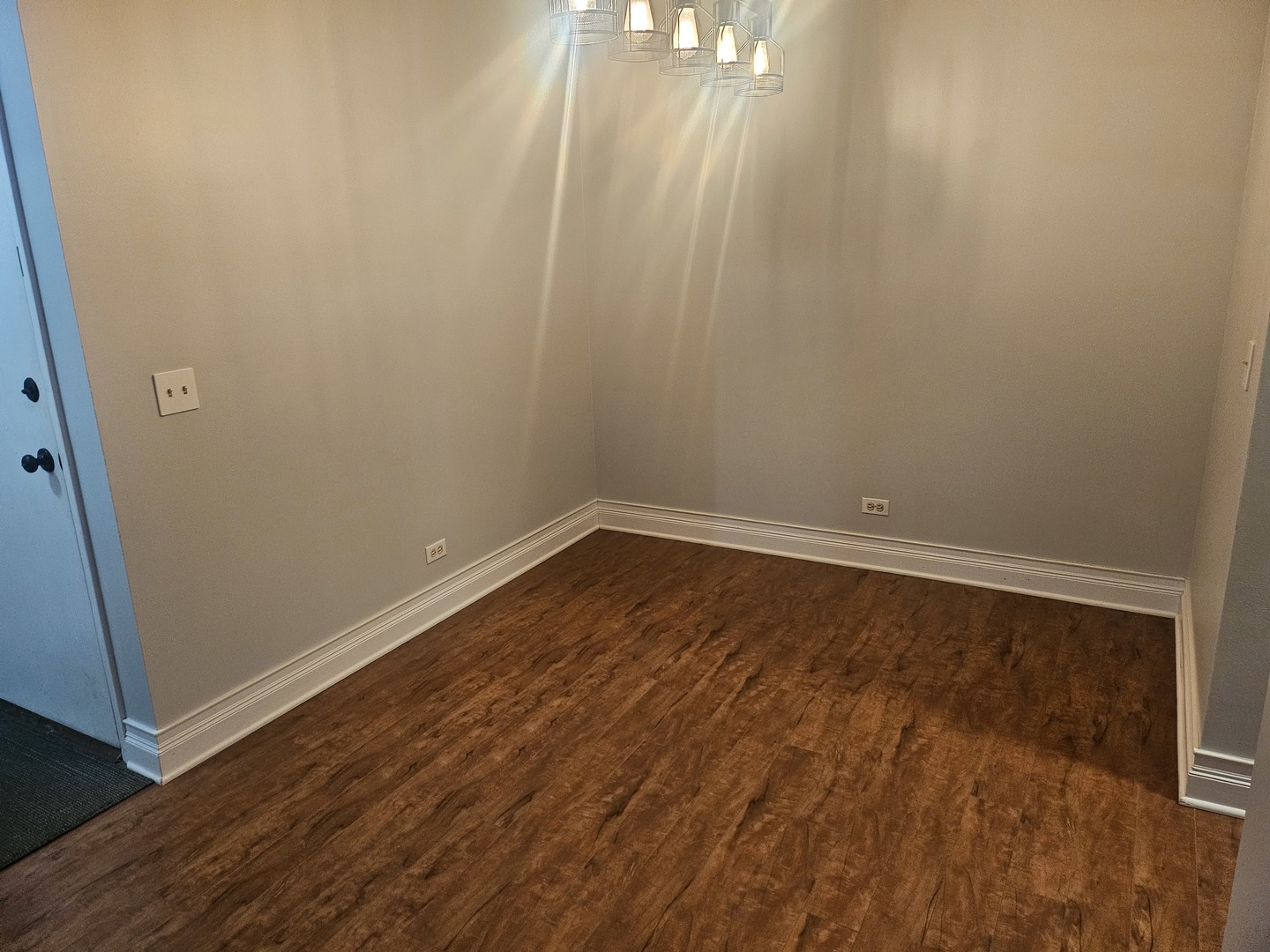 1182 Middlebury Lane #D1, Wheeling, IL 60090