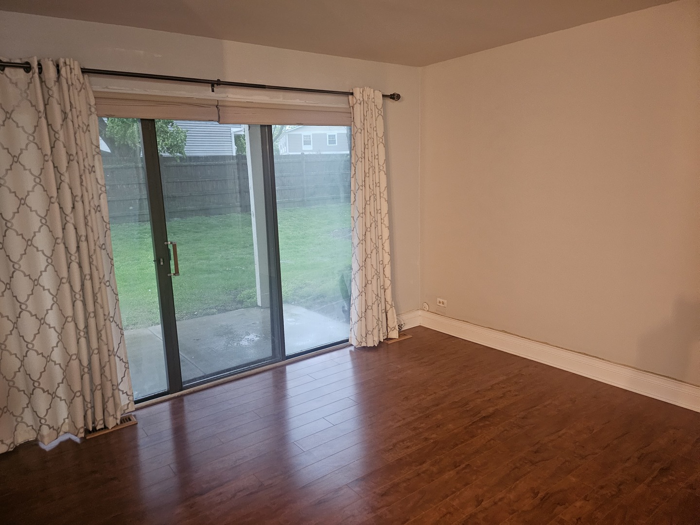 1182 Middlebury Lane #D1, Wheeling, IL 60090