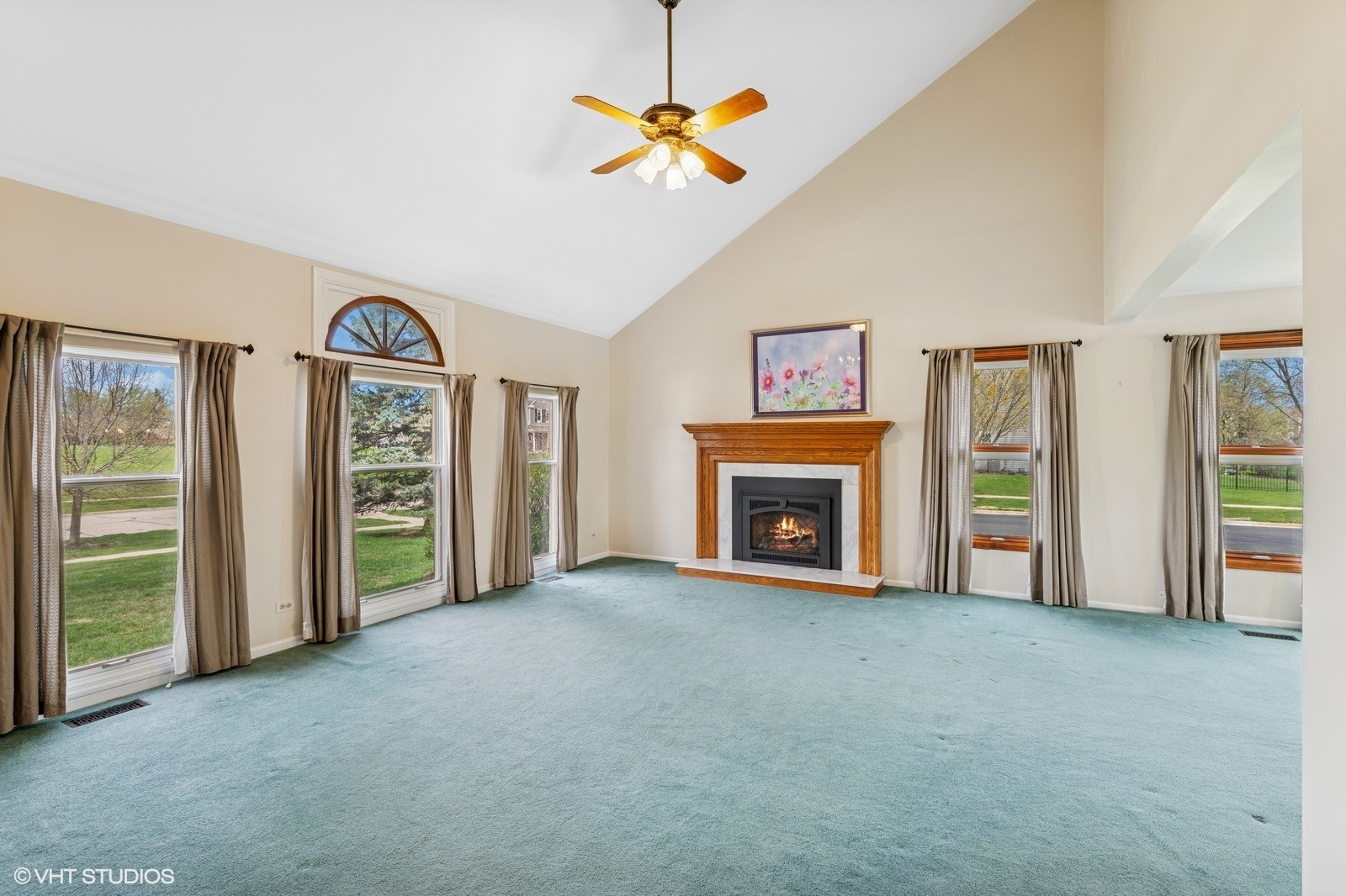 4351 N Cottonwood Trail, Hoffman Estates, IL 60192
