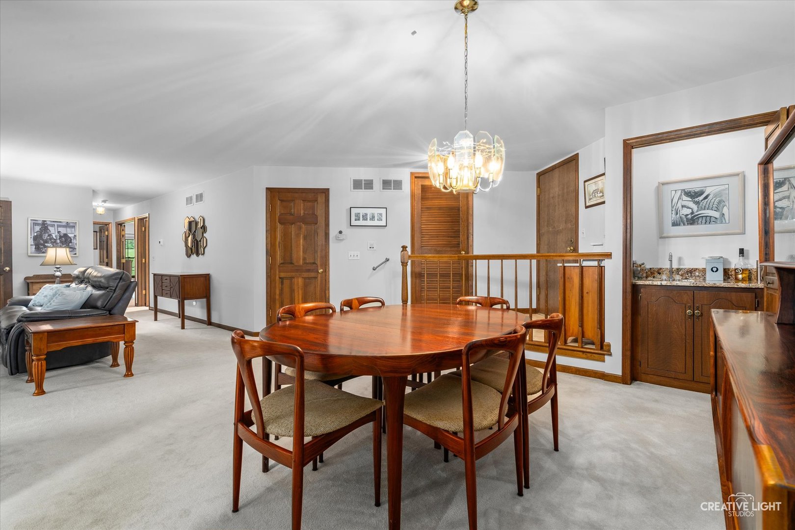 312 Dunham Place Commons #312, St. Charles, IL 60174