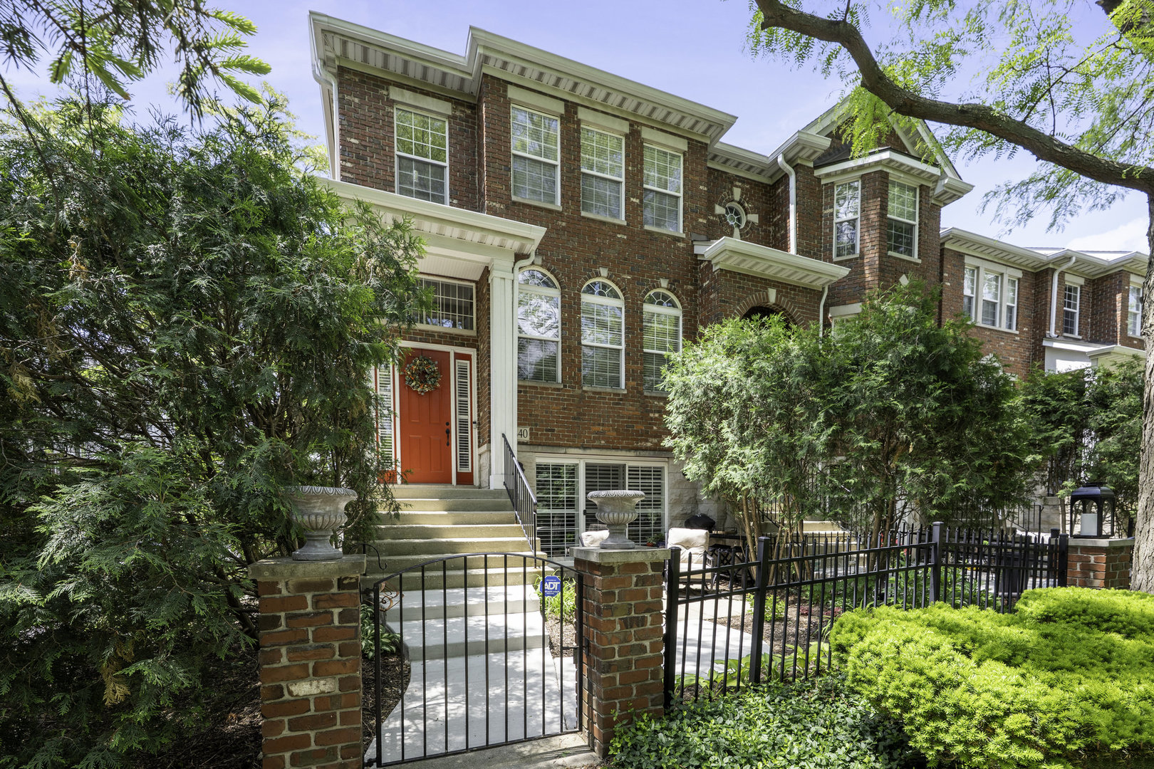 840 Shandrew Drive, Naperville, IL 60540