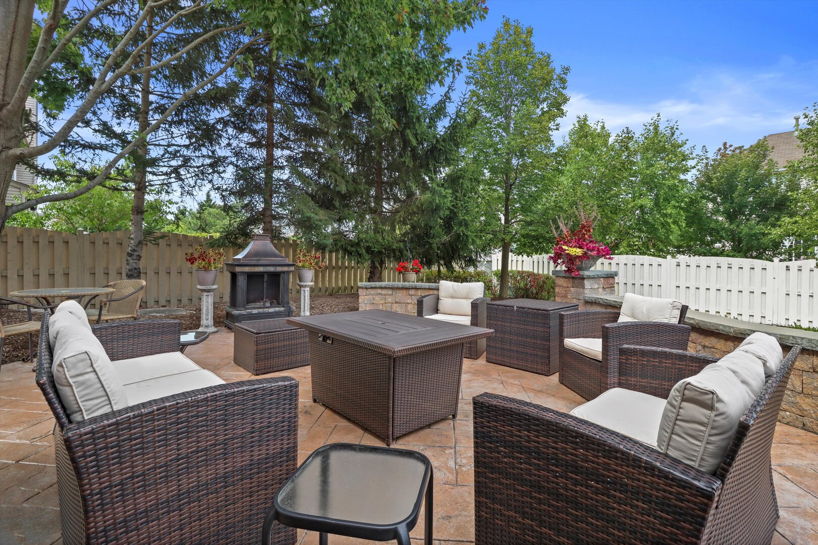1849 Moorland Lane, Crystal Lake, IL 60014