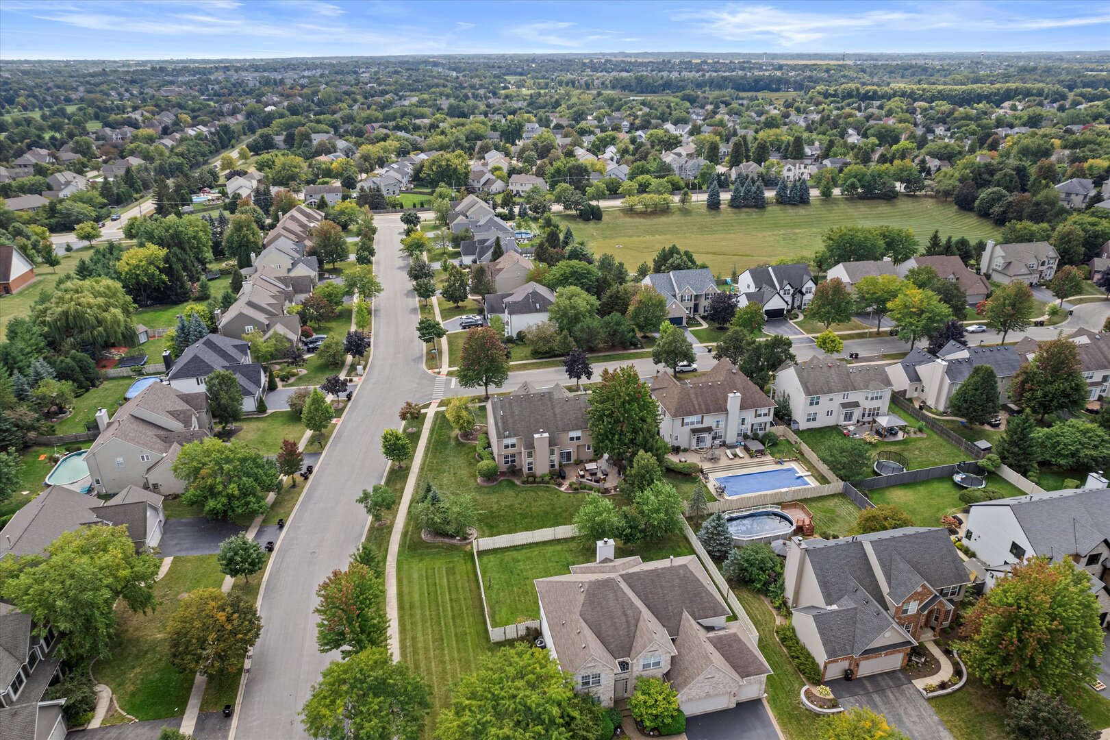 1849 Moorland Lane, Crystal Lake, IL 60014