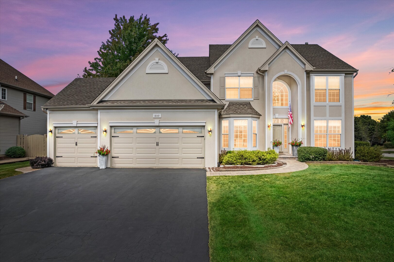 1849 Moorland Lane, Crystal Lake, IL 60014