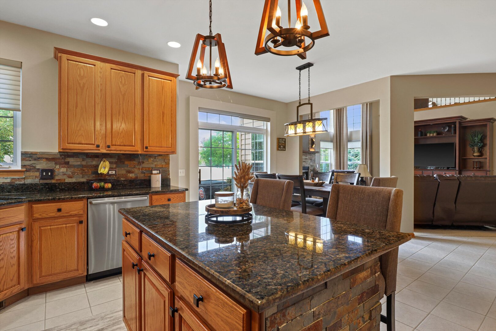 1849 Moorland Lane, Crystal Lake, IL 60014