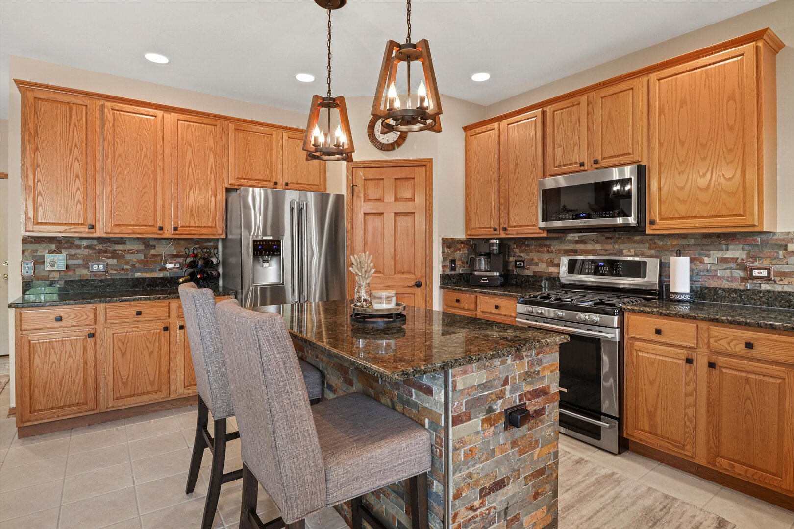 1849 Moorland Lane, Crystal Lake, IL 60014