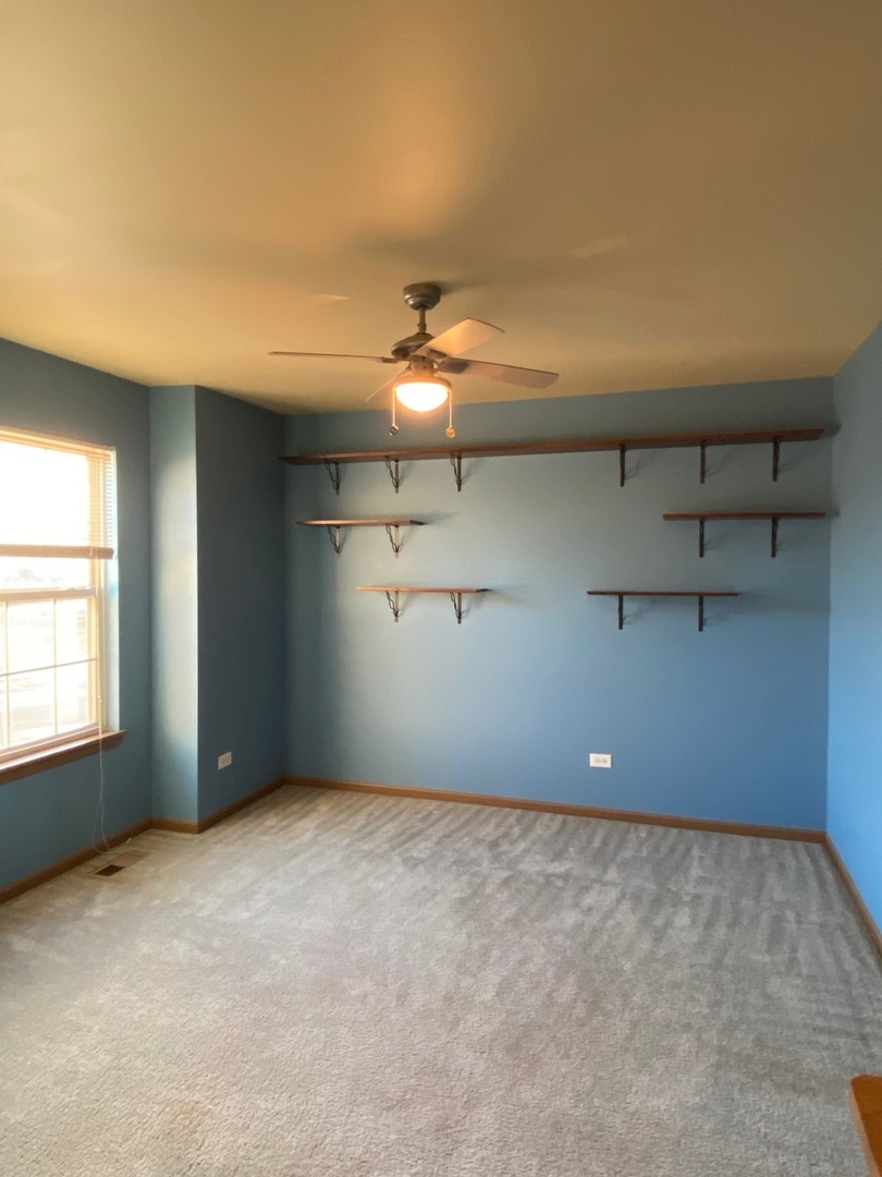 17207 Dundee Drive, Crest Hill, IL 60403