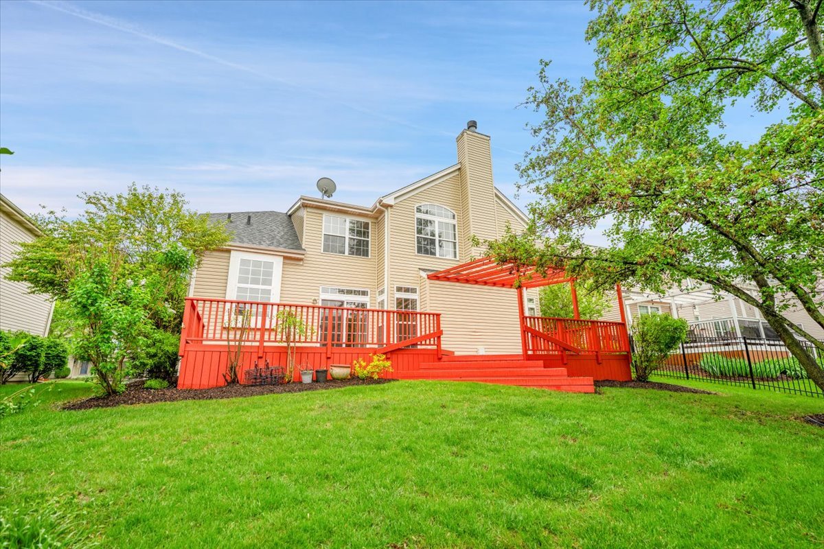 18846 W Wooddale Trail, Lake Villa, IL 60046