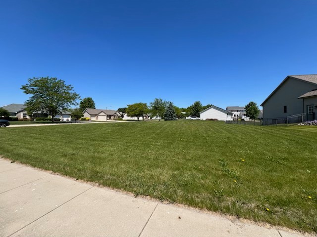 1313 Oakmont Court, Sandwich, IL 60548