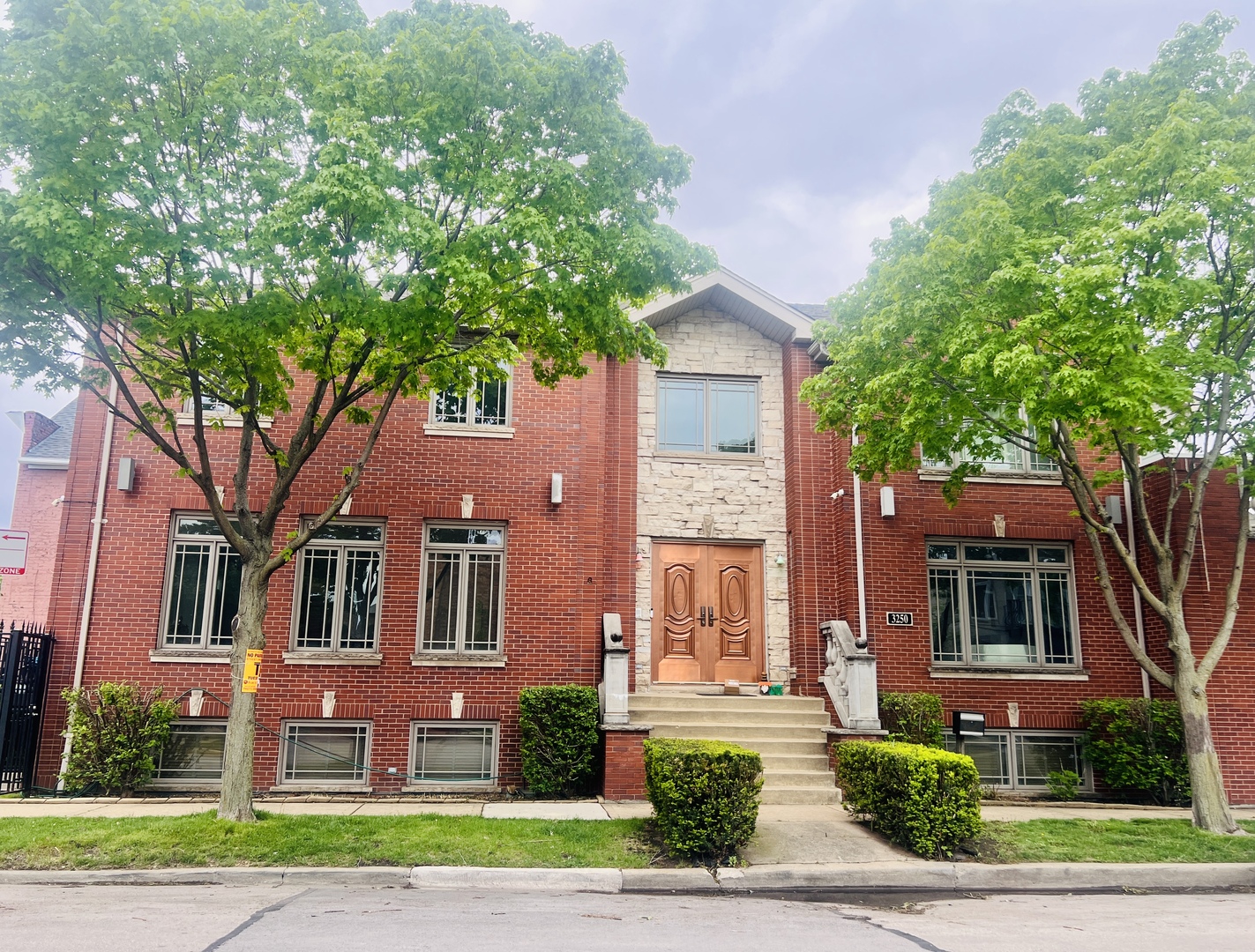 3250 S Normal Avenue, Chicago, IL 60616
