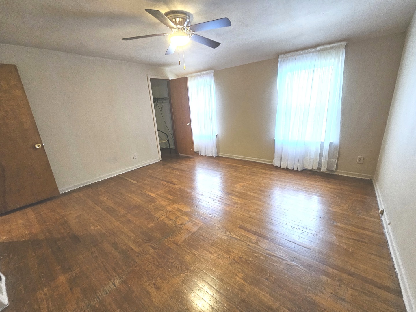 1376 Wentworth Avenue, Calumet City, IL 60409