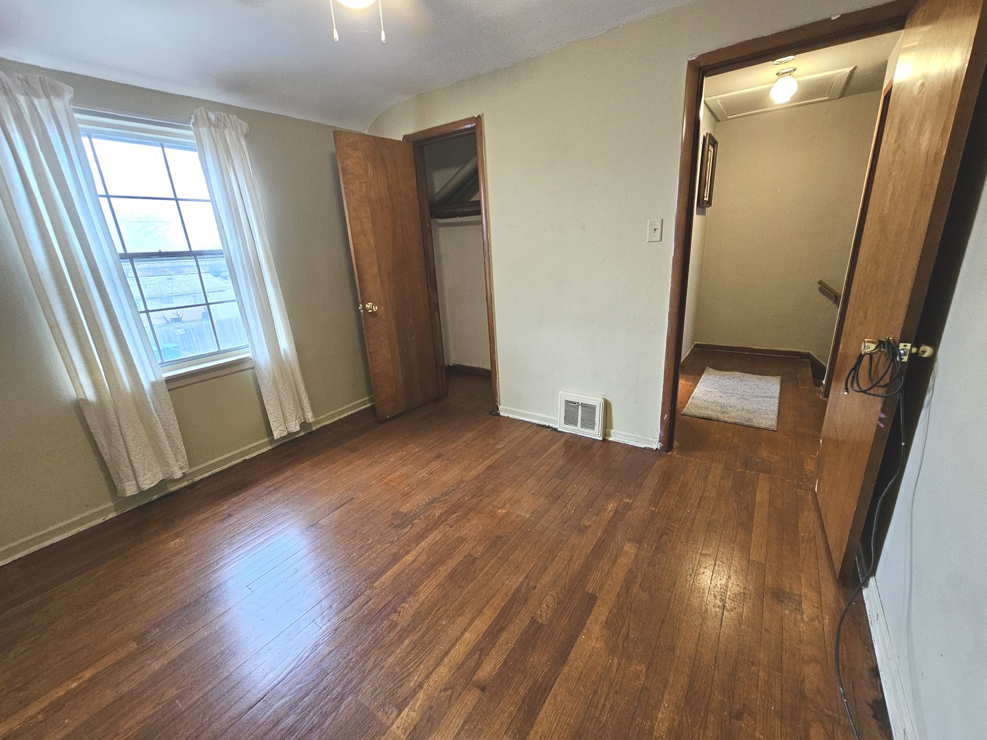 1376 Wentworth Avenue, Calumet City, IL 60409
