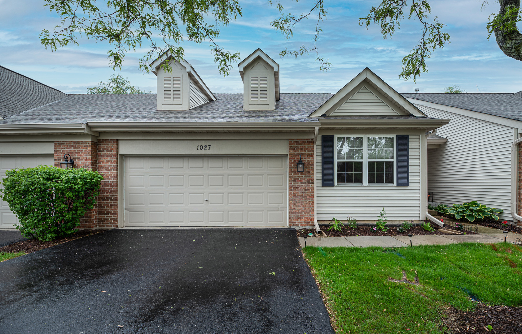 1027 Fairway Drive, Fox Lake, IL 60020