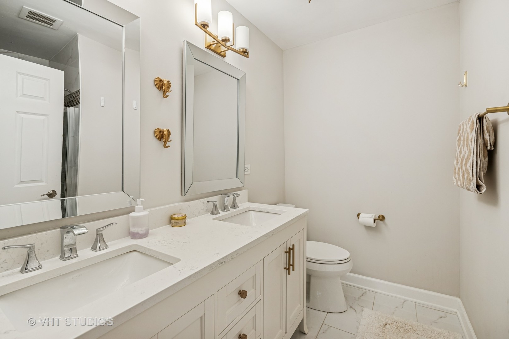 1036 Warrington Road, Deerfield, IL 60015
