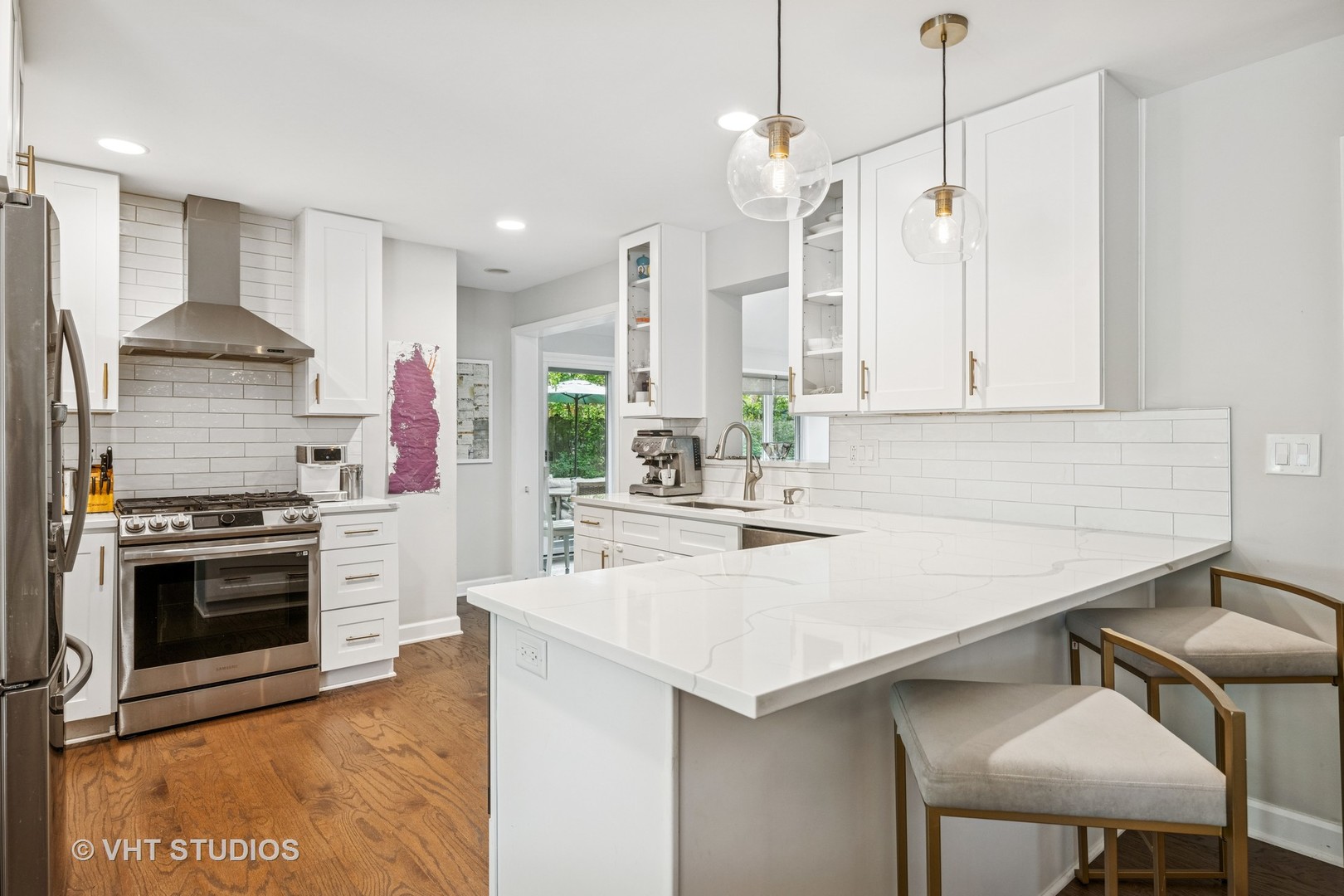 1036 Warrington Road, Deerfield, IL 60015
