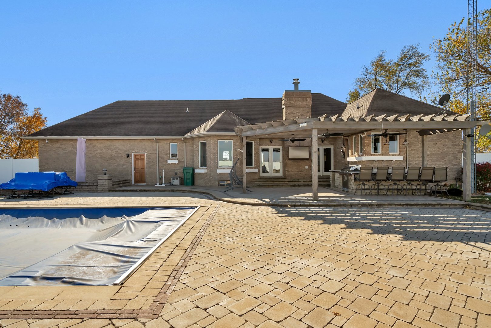 10739 E 3200 North Road, Blackstone, IL 61313