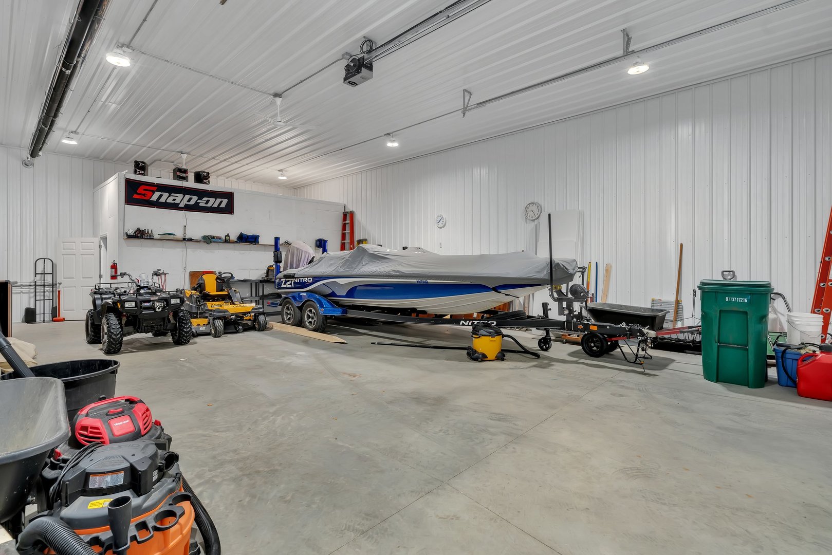 10739 E 3200 North Road, Blackstone, IL 61313