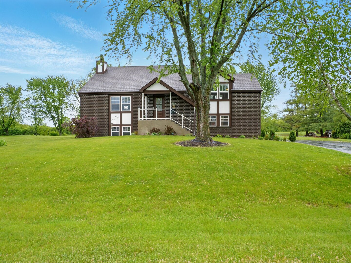 500 Muscovy Lane, Bloomingdale, IL 60108