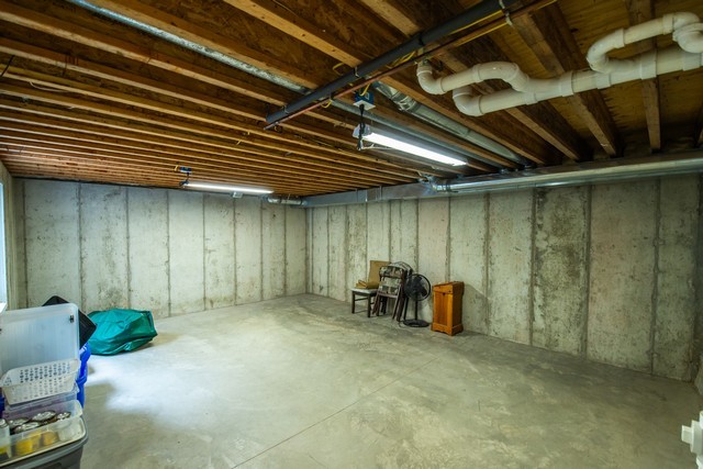 208 E Northwater Street, Silver Lake, WI 53170