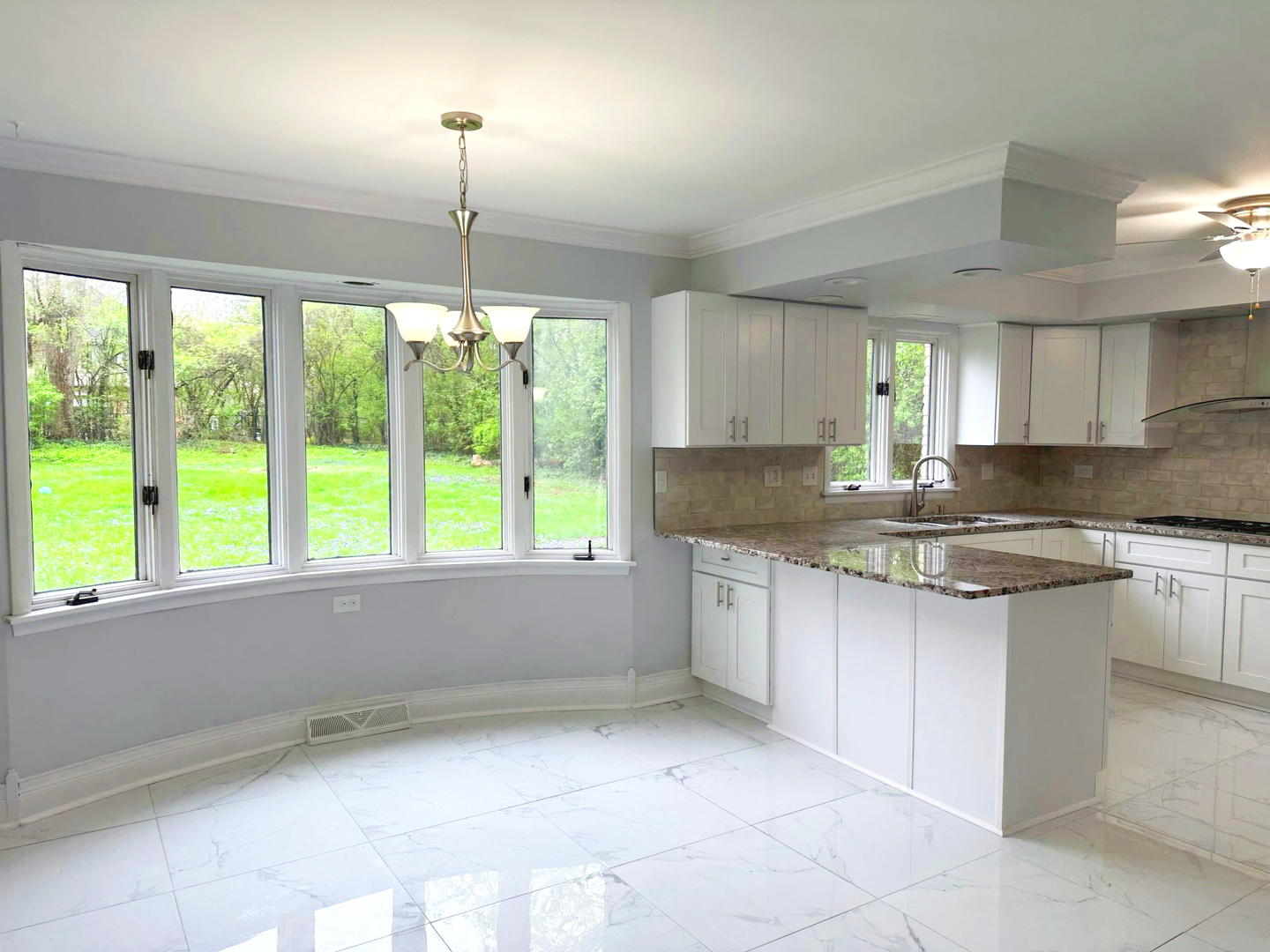 2702 W 1st Private Road, Flossmoor, IL 60422