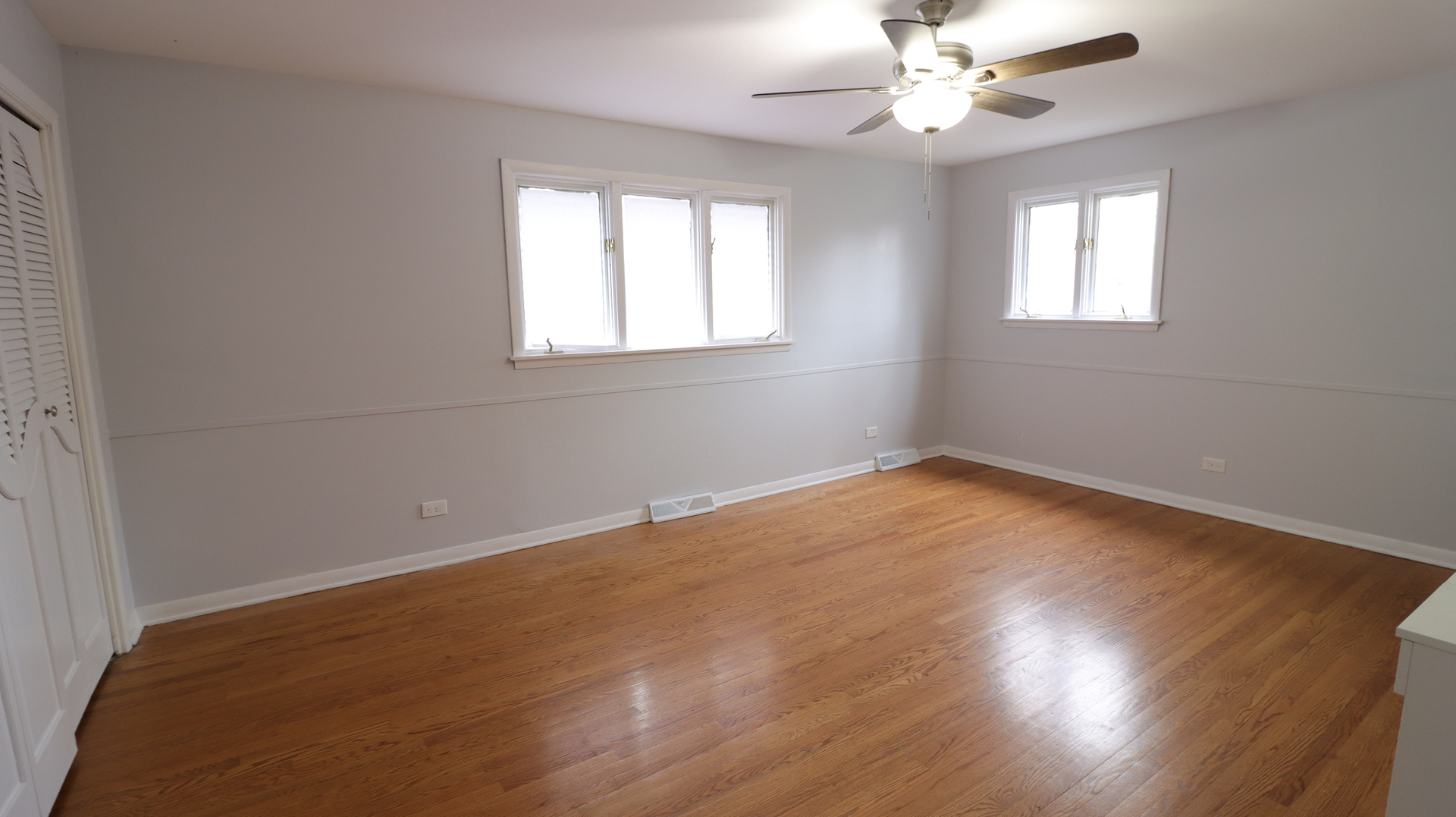 2702 W 1st Private Road, Flossmoor, IL 60422