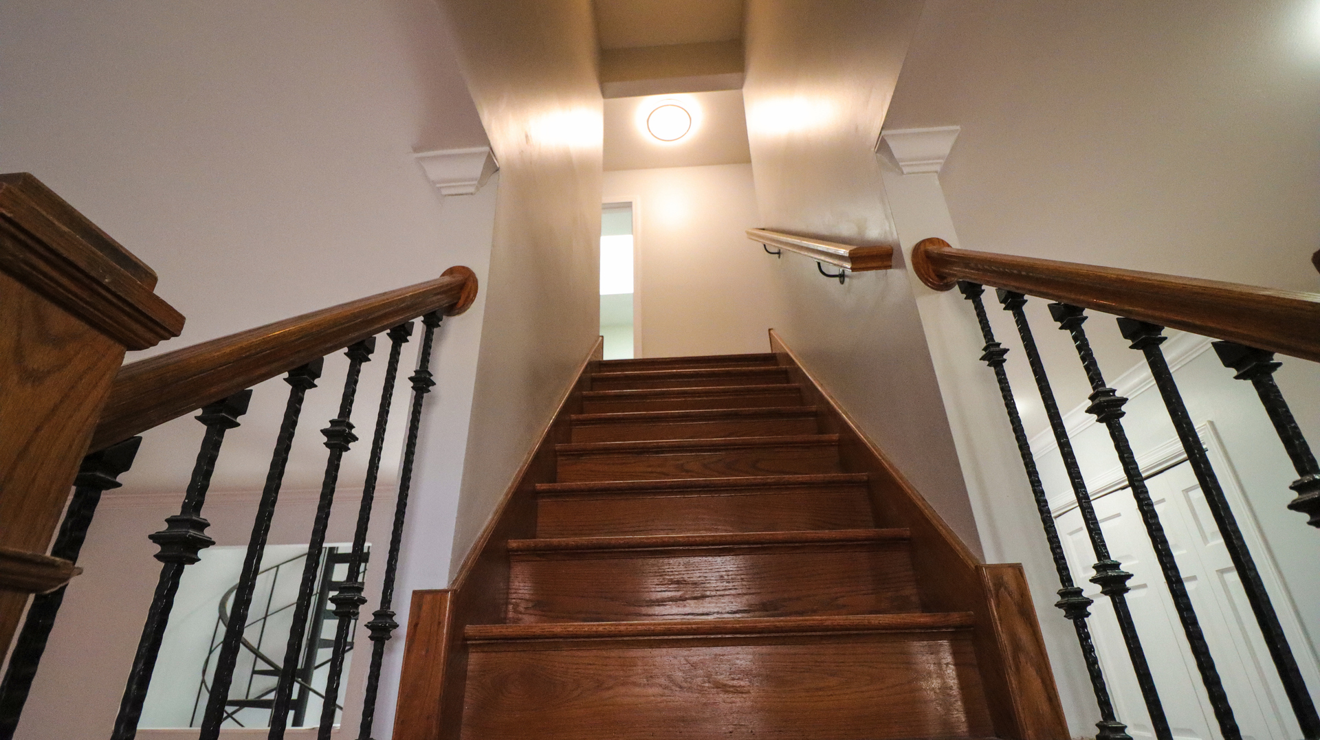 2702 W 1st Private Road, Flossmoor, IL 60422