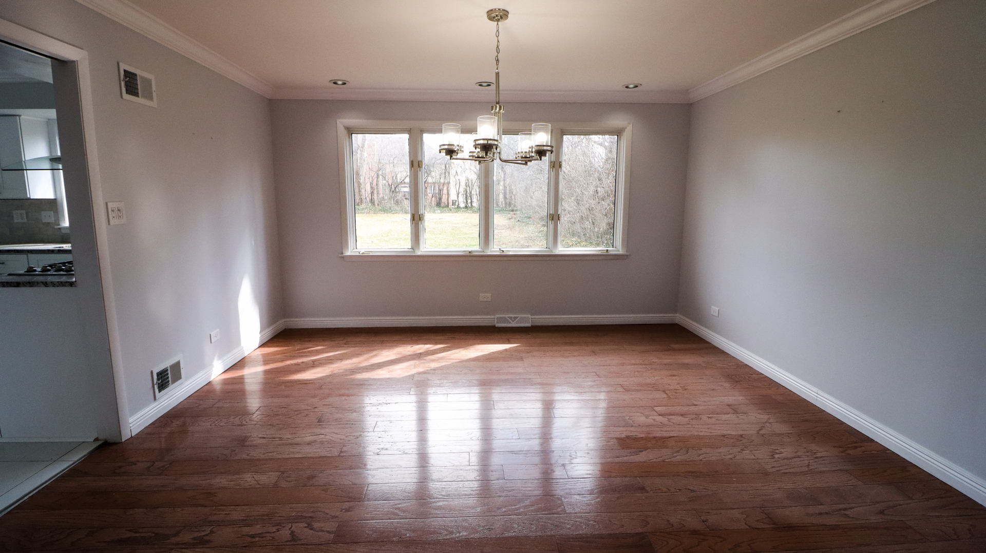 2702 W 1st Private Road, Flossmoor, IL 60422
