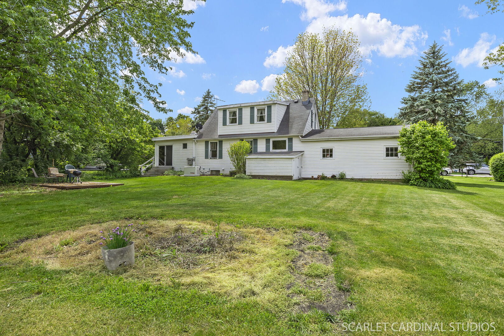 3N251 Lakewood Drive, West Chicago, IL 60185