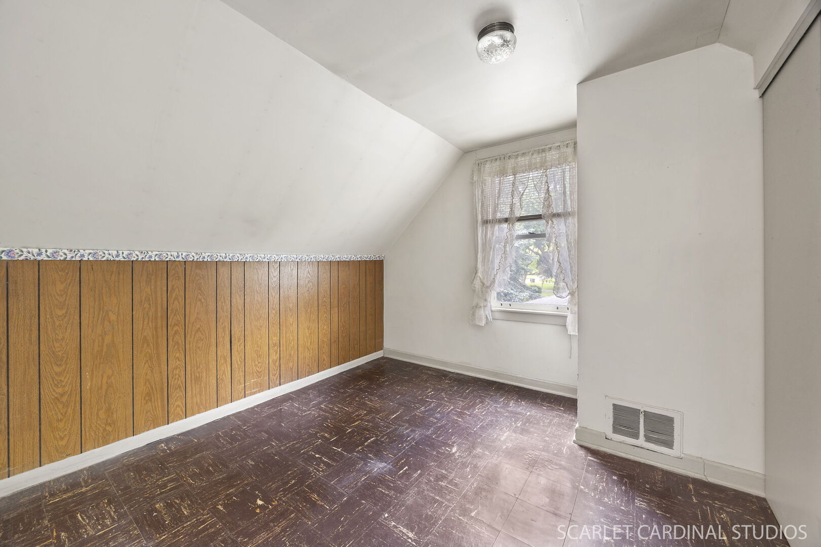 3N251 Lakewood Drive, West Chicago, IL 60185