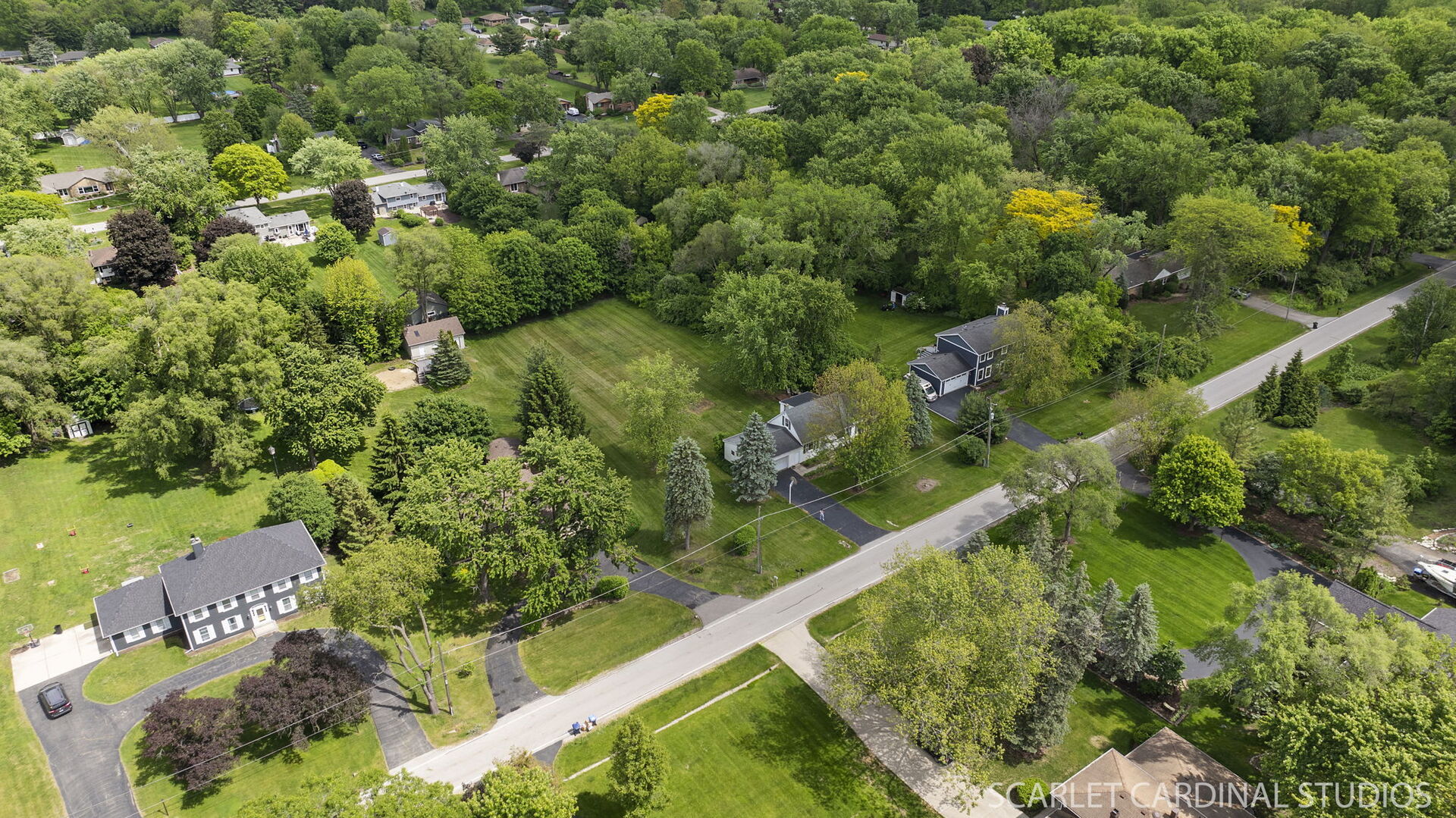3N251 Lakewood Drive, West Chicago, IL 60185