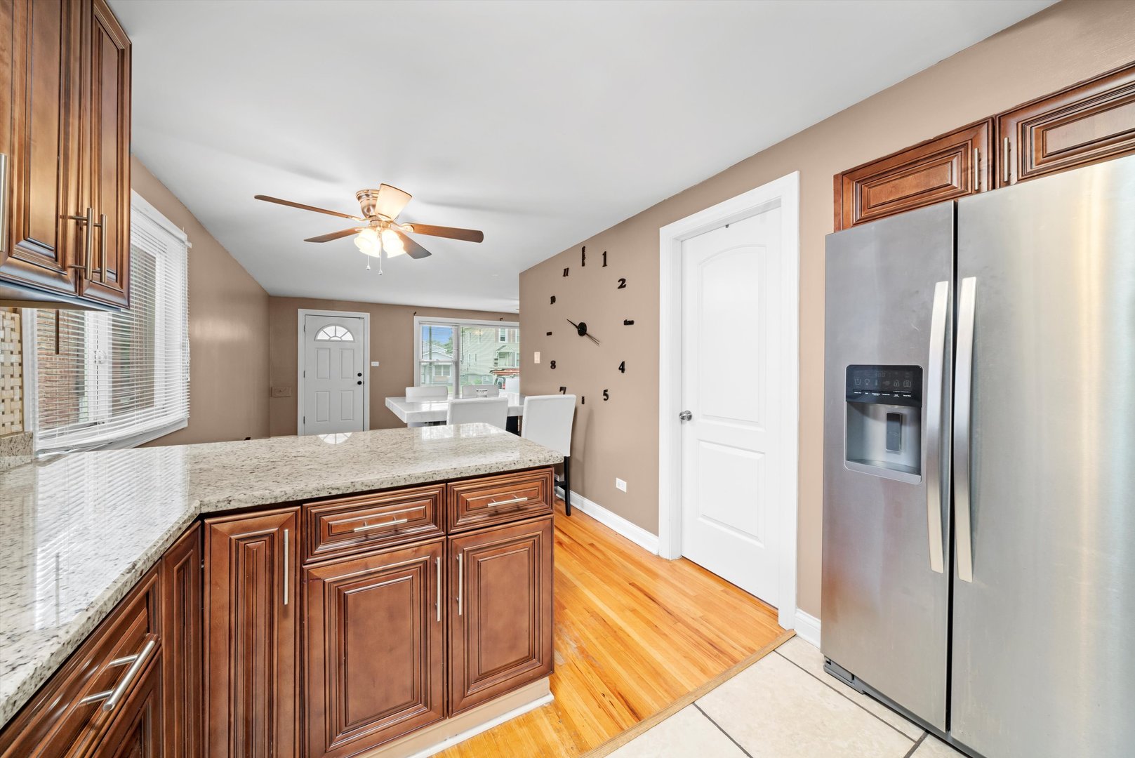 3052 E 97th Street, Chicago, IL 60617