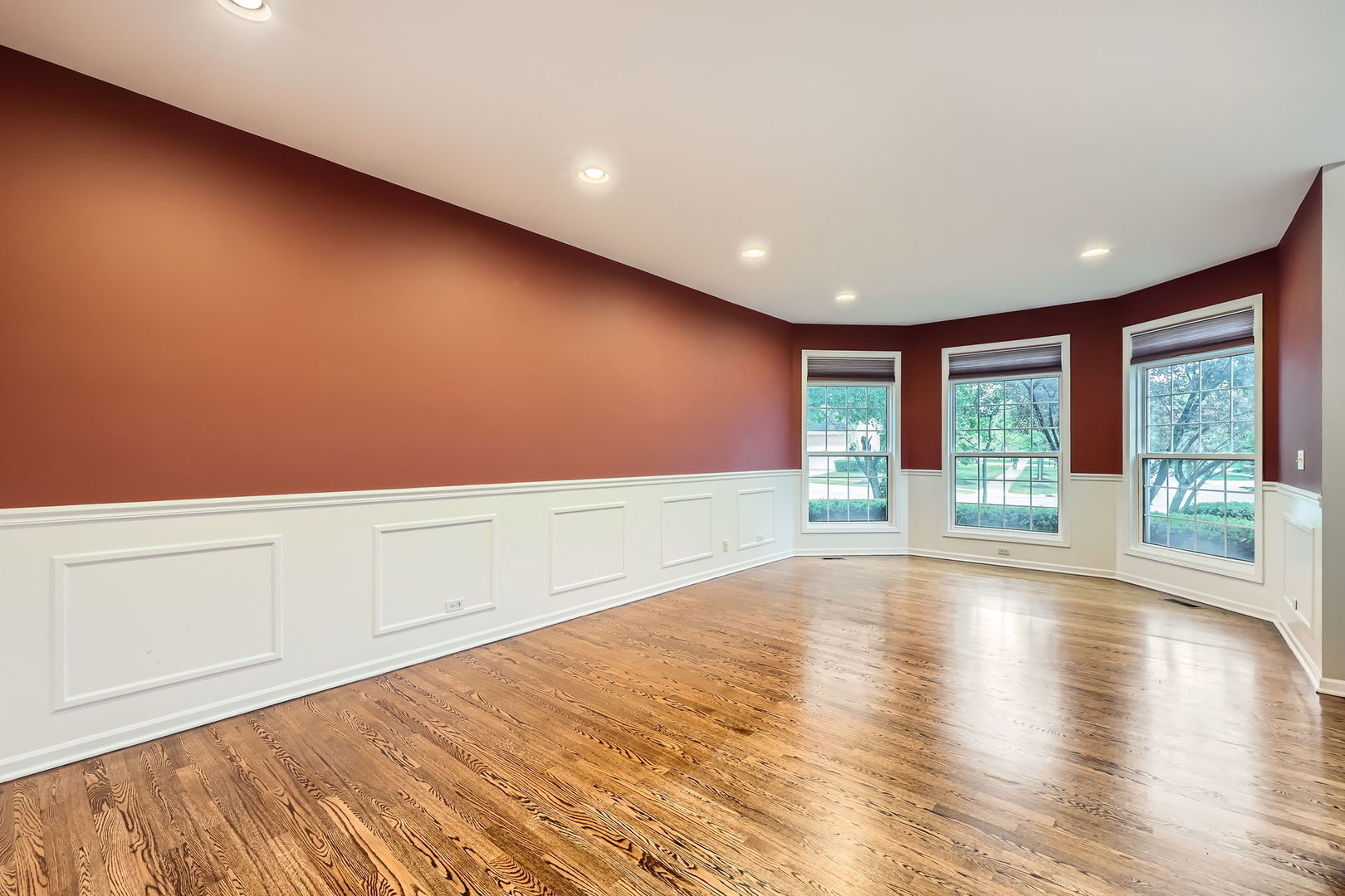 830 W Lukas Avenue, Palatine, IL 60067