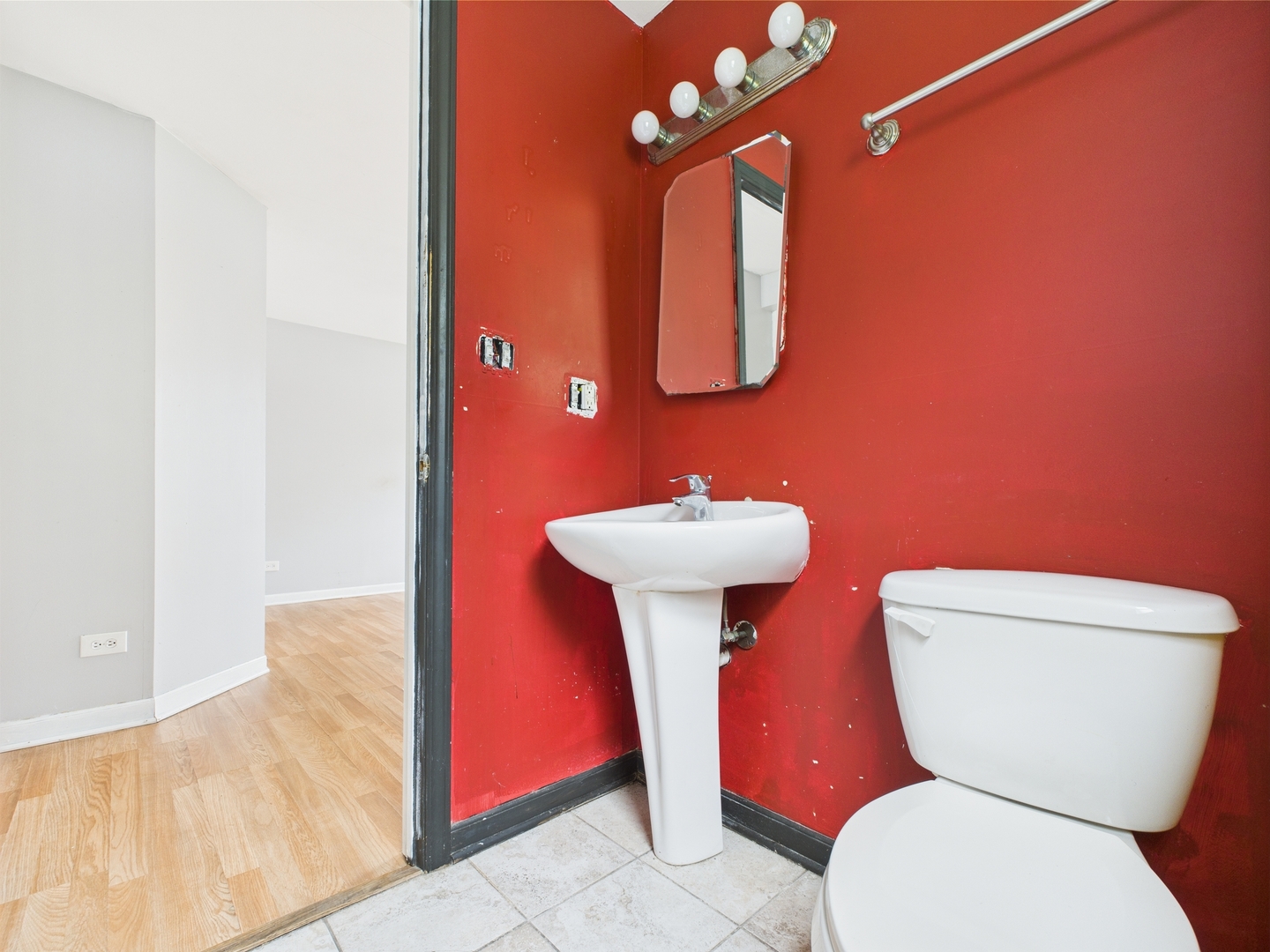 3356 W 84th Street, Chicago, IL 60652