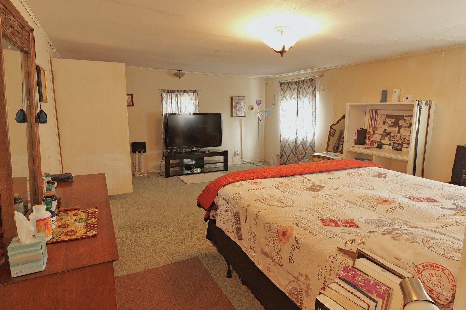 8329 S Vernon Avenue, Chicago, IL 60619