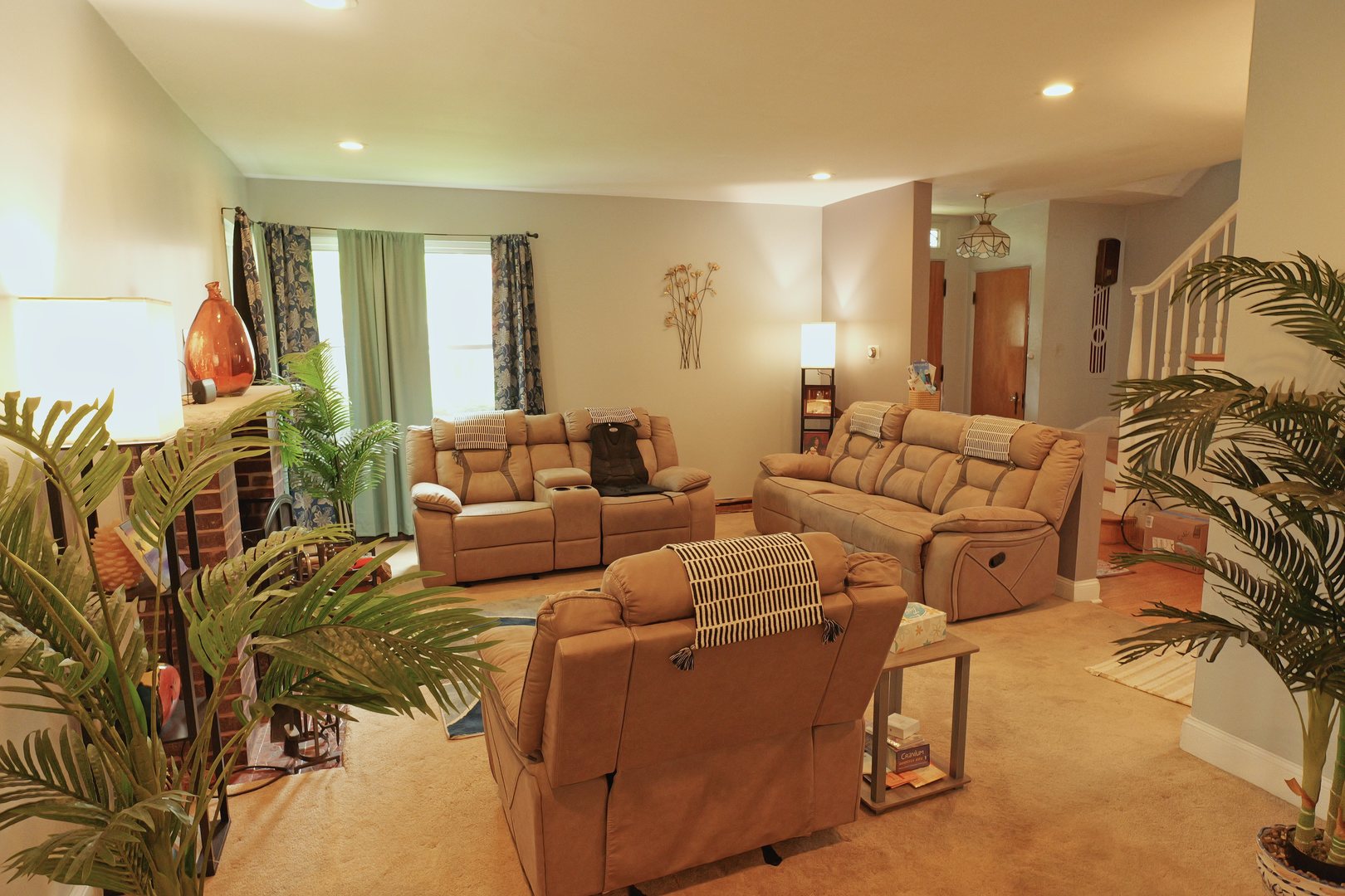 8329 S Vernon Avenue, Chicago, IL 60619