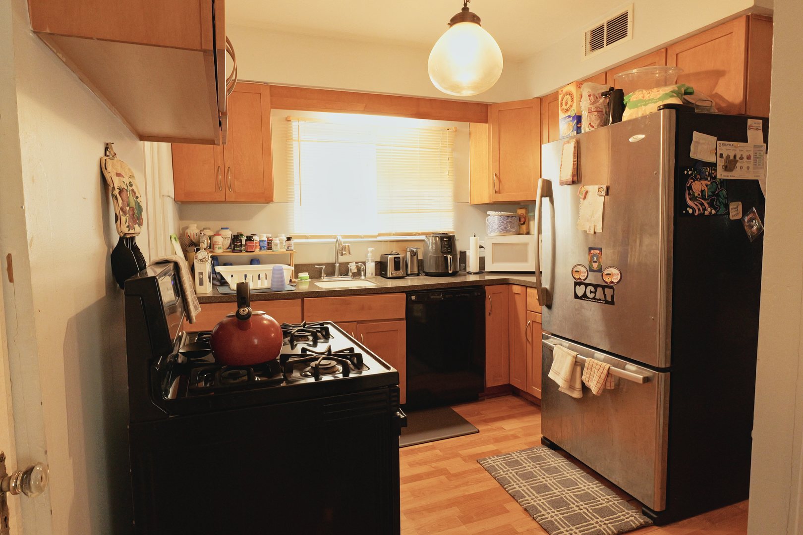 8329 S Vernon Avenue, Chicago, IL 60619