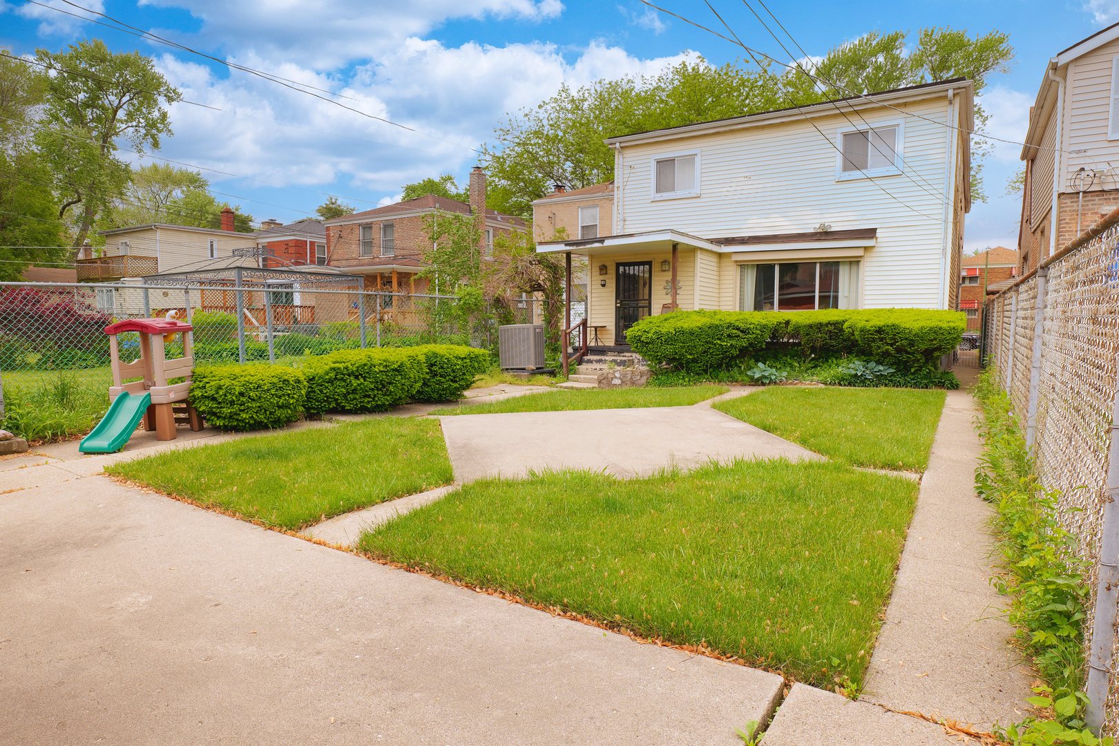 8329 S Vernon Avenue, Chicago, IL 60619