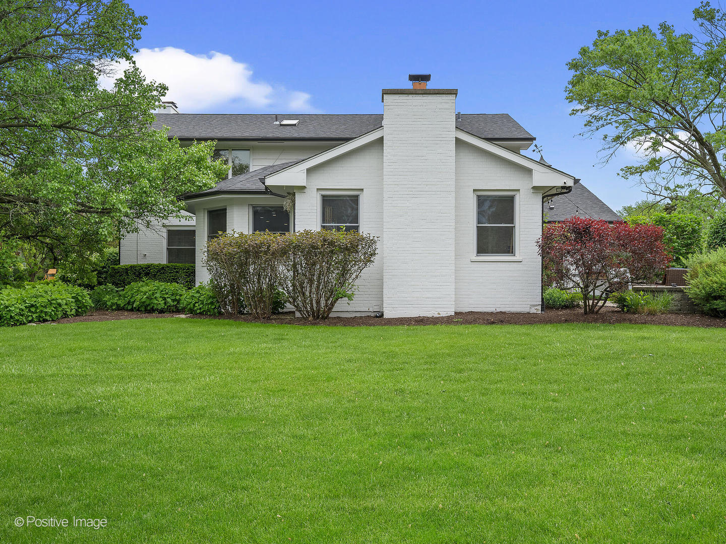 9 Charleston Road, Hinsdale, IL 60521