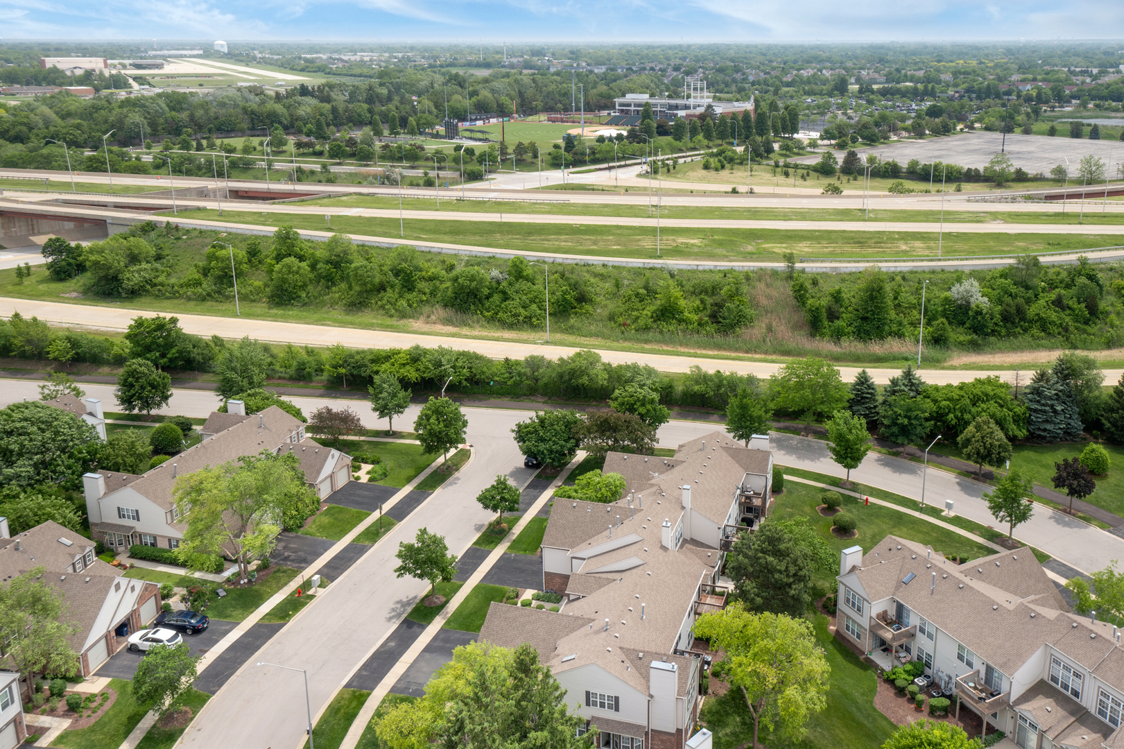 1679 Autumn Avenue #C, Schaumburg, IL 60193