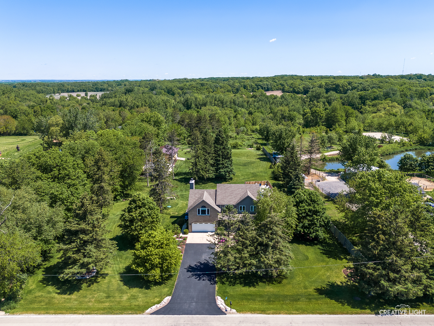 8615 W Highpoint Road, Yorkville, IL 60560