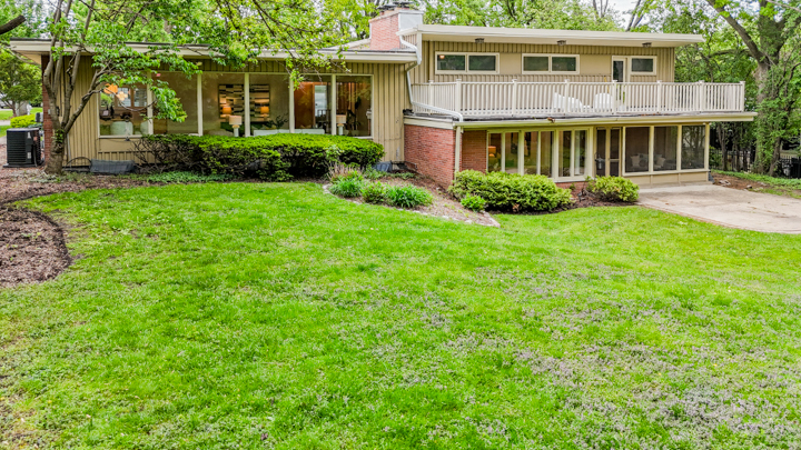 430 Briargate Terrace, Hinsdale, IL 60521