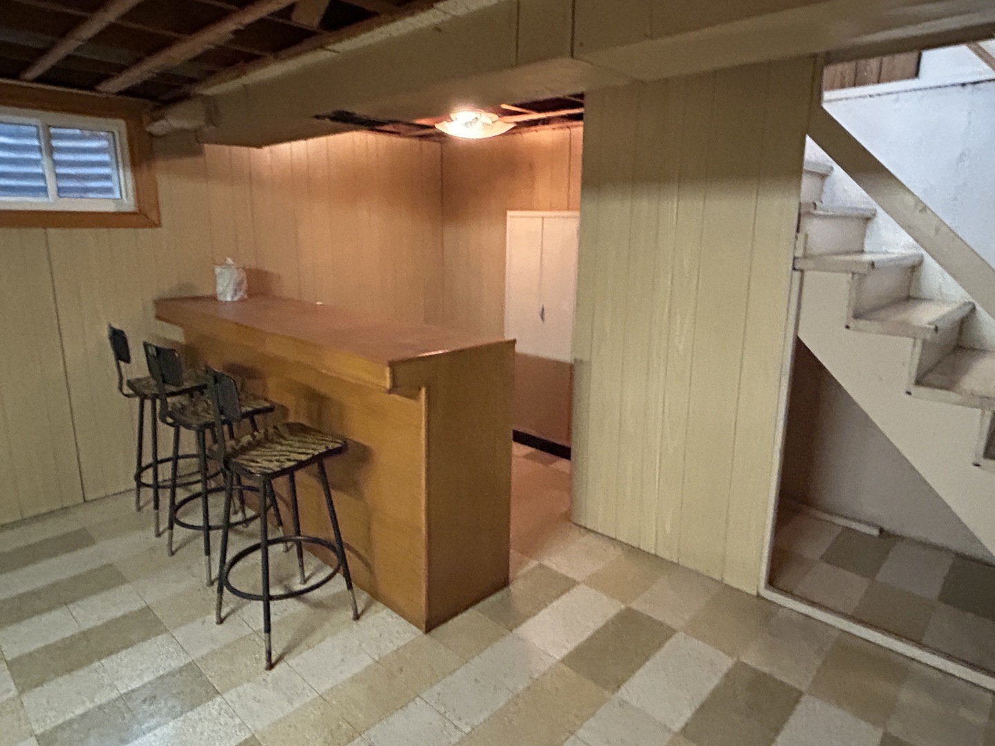 1724 Illinois Street, Des Plaines, IL 60018