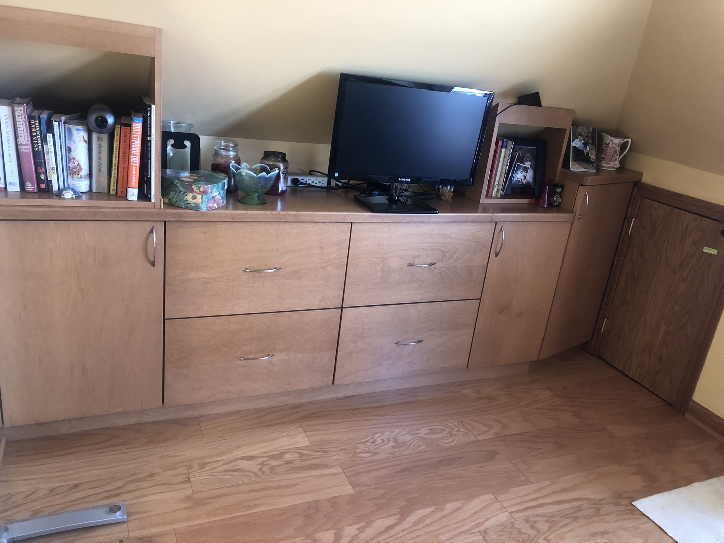 6546 S Keating Avenue, Chicago, IL 60629